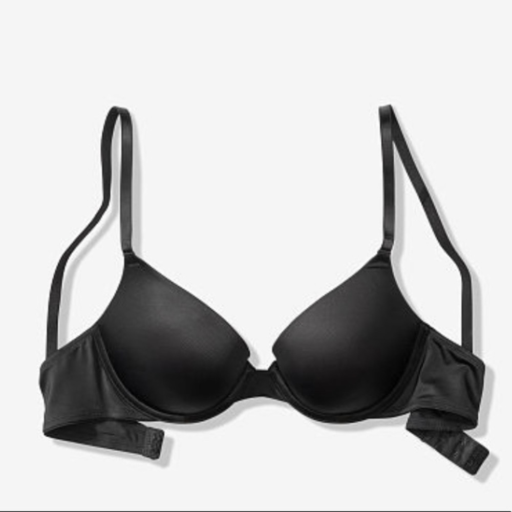 Victoria’s Secret Wear Everywhere Push-Up Bra